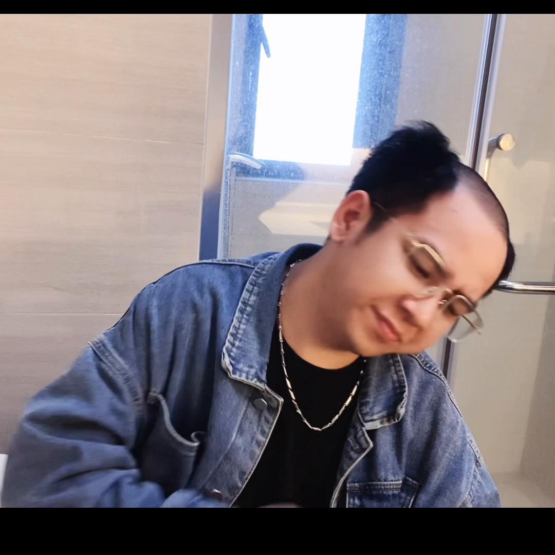 做个帅气的假发该花多少钱#沙僧补发#无痕补发#深圳补发