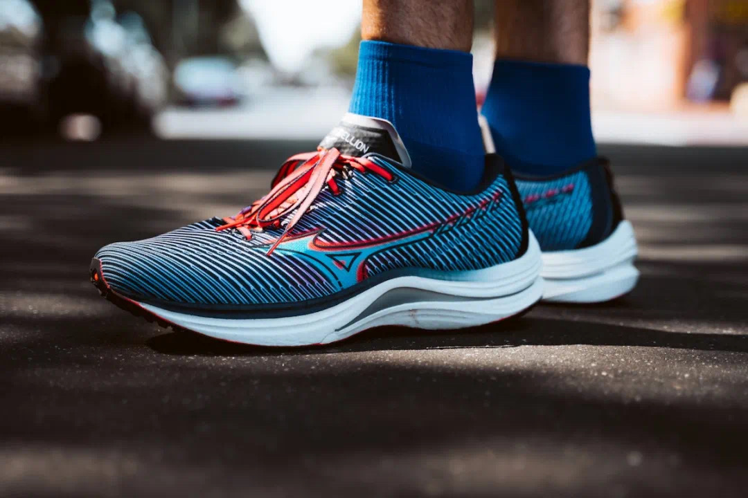 2022年国内跑鞋排行榜,学生跑鞋推荐2022年