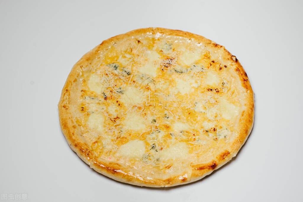 大班美工漂亮的小羊,好吃的披萨饼美术教案