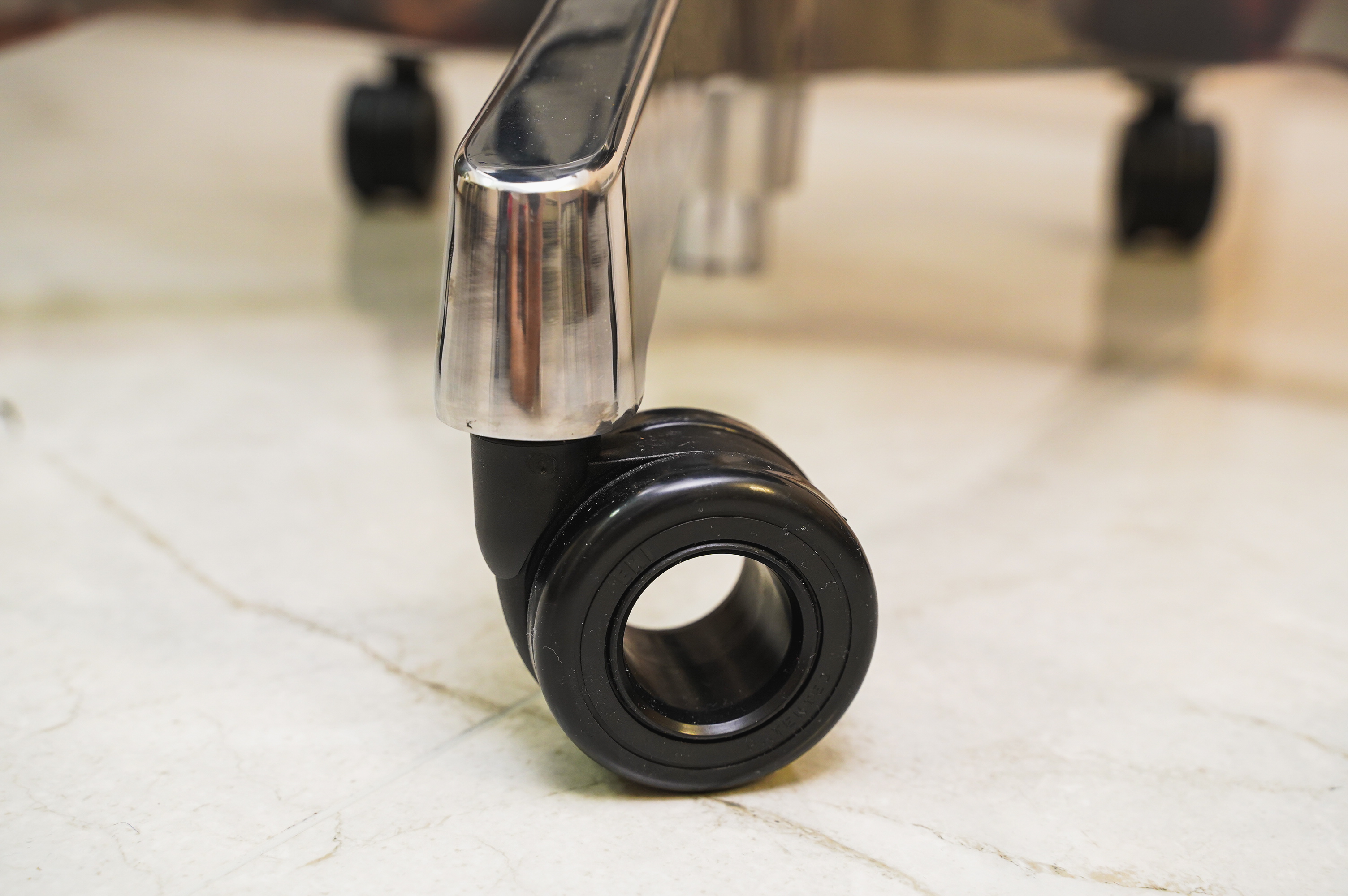 四千元买椅子不是智商税？保友基尼迪亚X人体工学椅30天真实体验