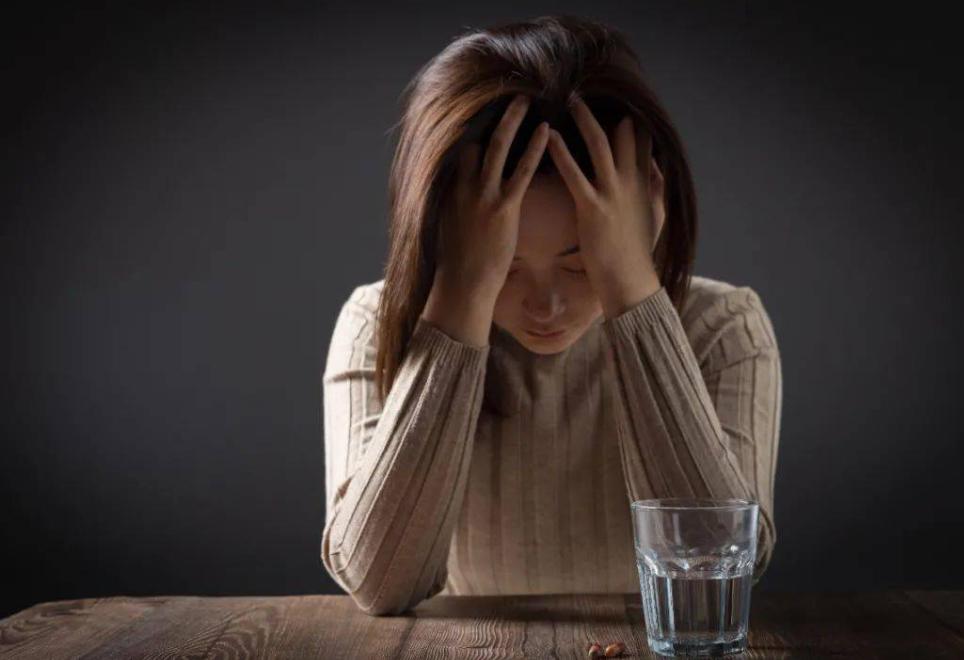 一位性瘾患者的哭述:只是比普通女孩更渴望性