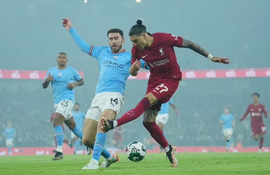 努涅斯属于禁区之王还是全能前锋,努涅斯连场进球