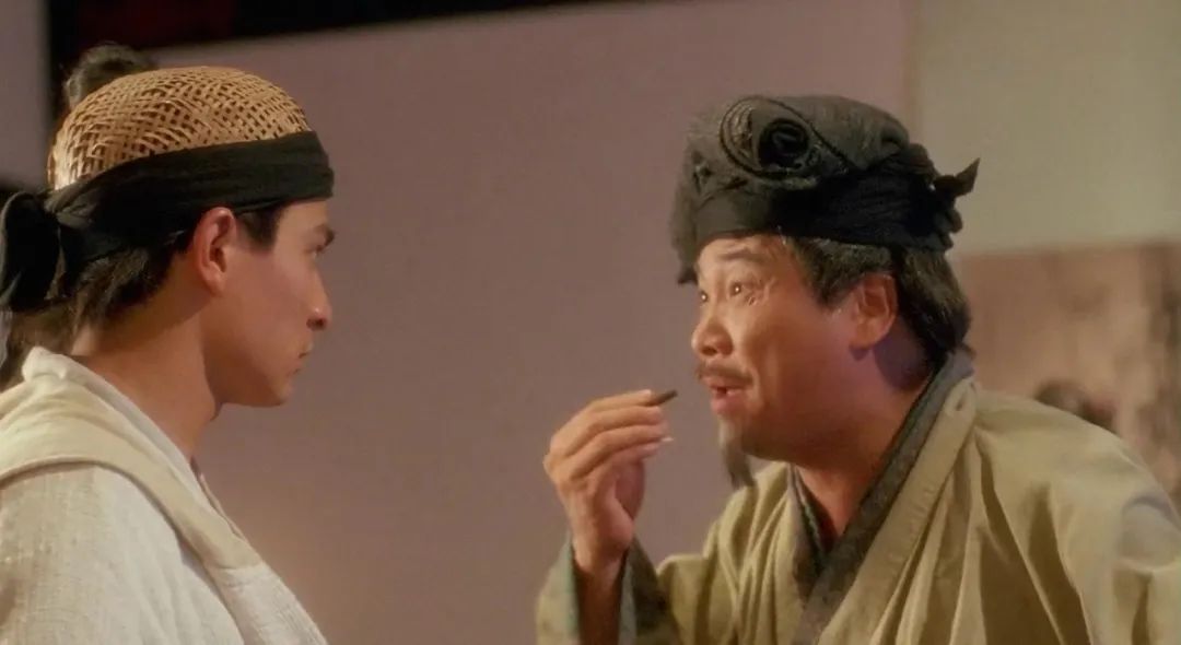 吴孟达黄金配角无奈哭的片段,吴孟达黄金右脚被打断