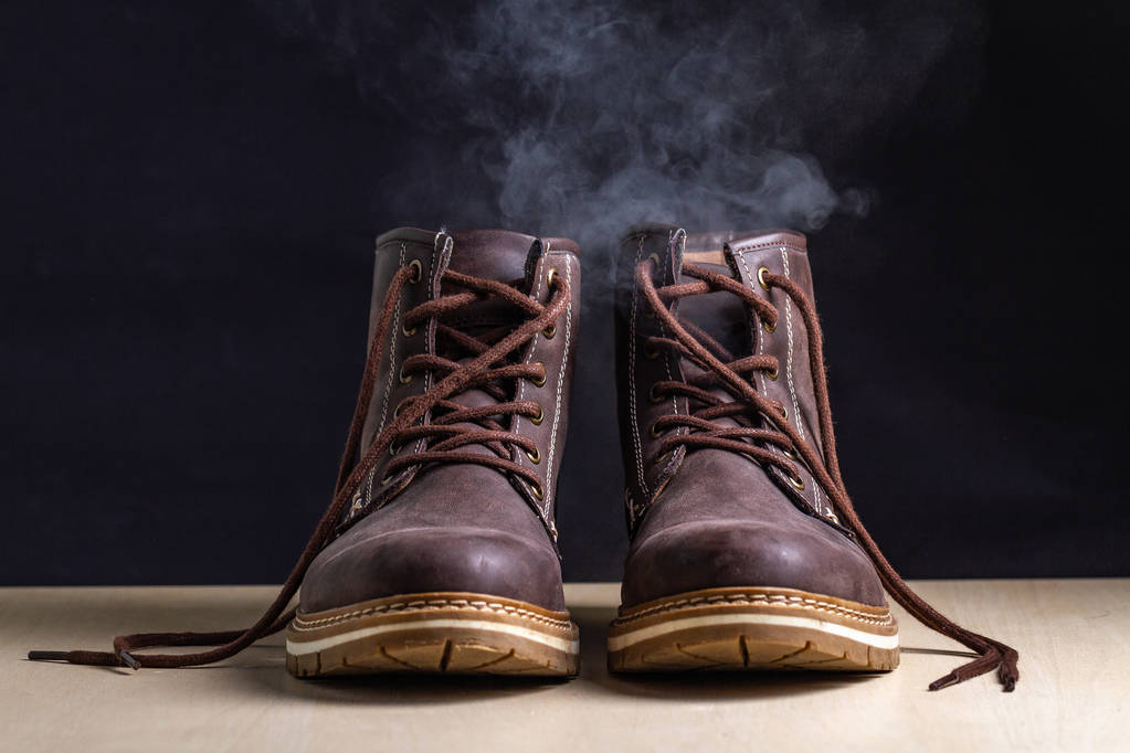 穿什么鞋对身体健康,身体好不好看脚就知道5个异常