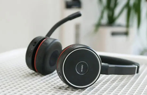 蓝牙耳机带麦克风哪种的好用,蓝牙耳机有麦克风推荐