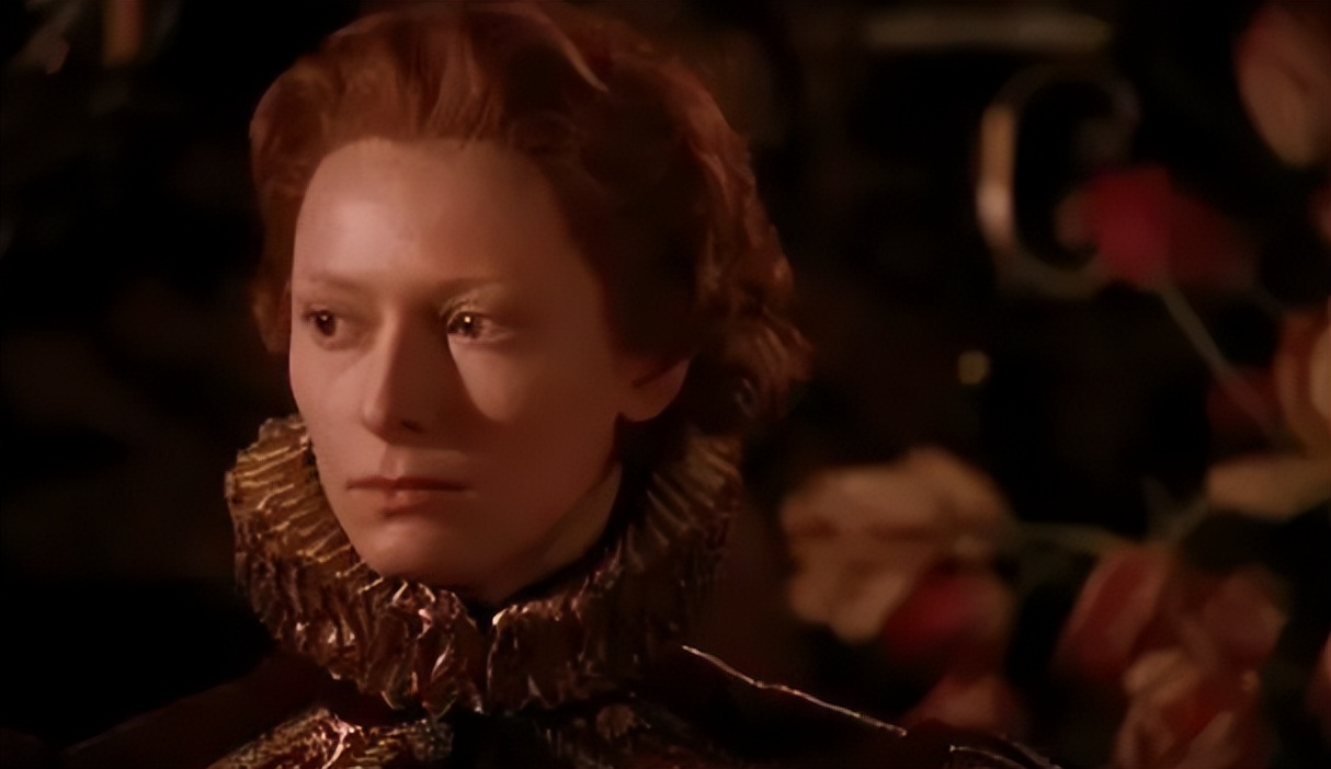 这个男人不顾一切变性成女人，他的一生将精彩诠释的淋漓尽致！