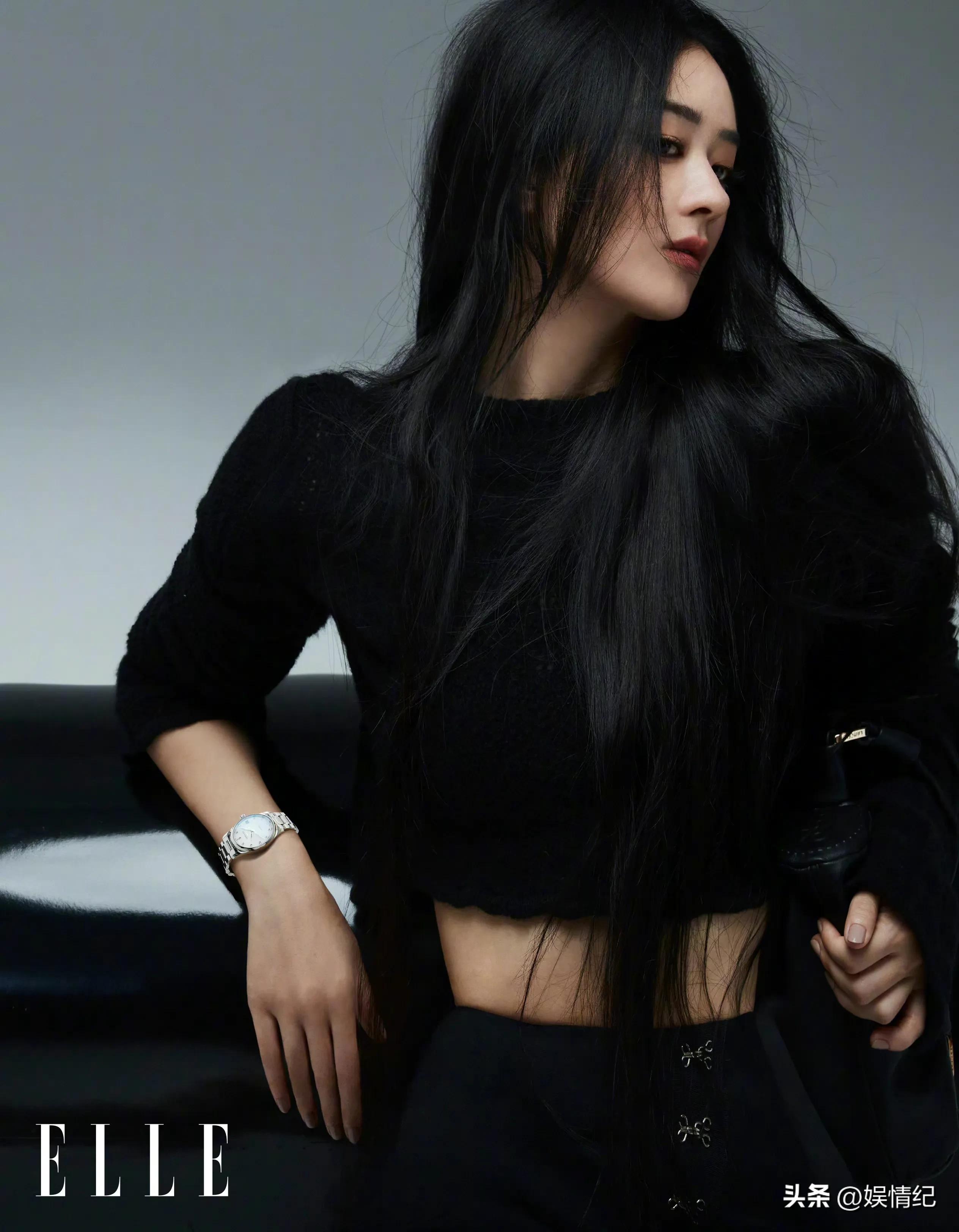 杨幂和赵丽颖最新杂志封面来比美,赵丽颖和杨幂谁拍的杂志多