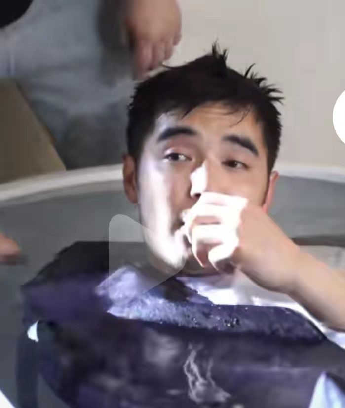 金世佳是不是演了爱情公寓陆展博,爱情公寓陆展博金世佳花絮