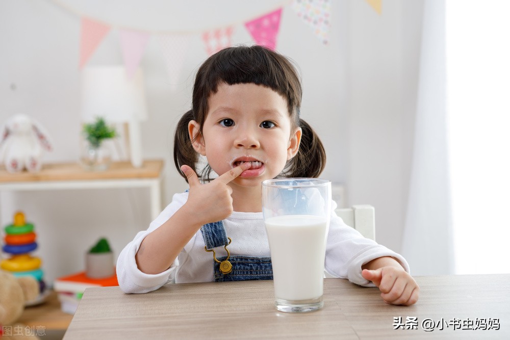 宝宝不吃辅食奶也不够吃怎么办,宝宝只爱吃水果不爱吃辅食