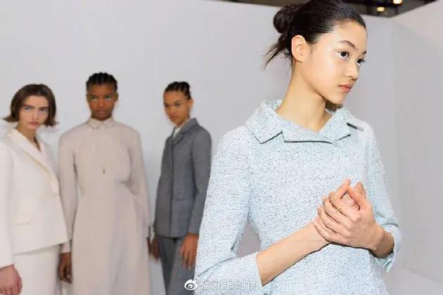 情人节送冰墩墩合适吗,冰墩墩情人节限定