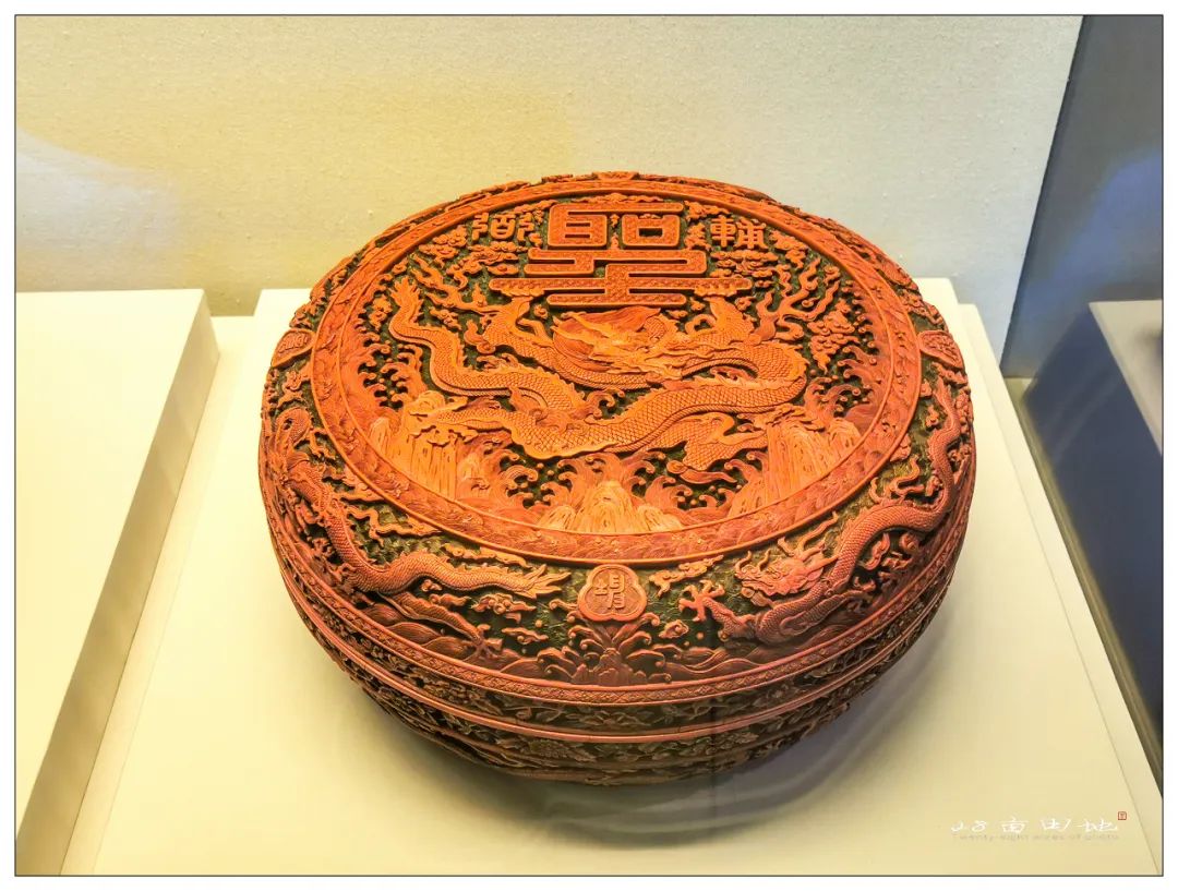 故宫600年-丹宸永固