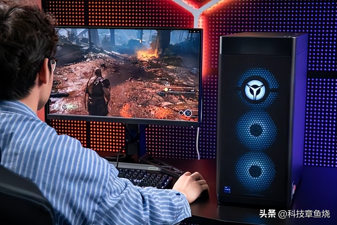 拯救者刃9000k主机评测,拯救者刃7000k和9000k的区别