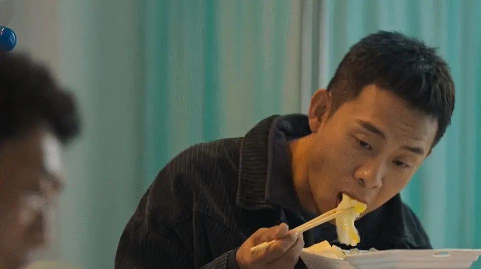 开年《狂飙》的江门，为什么传统且洋气？