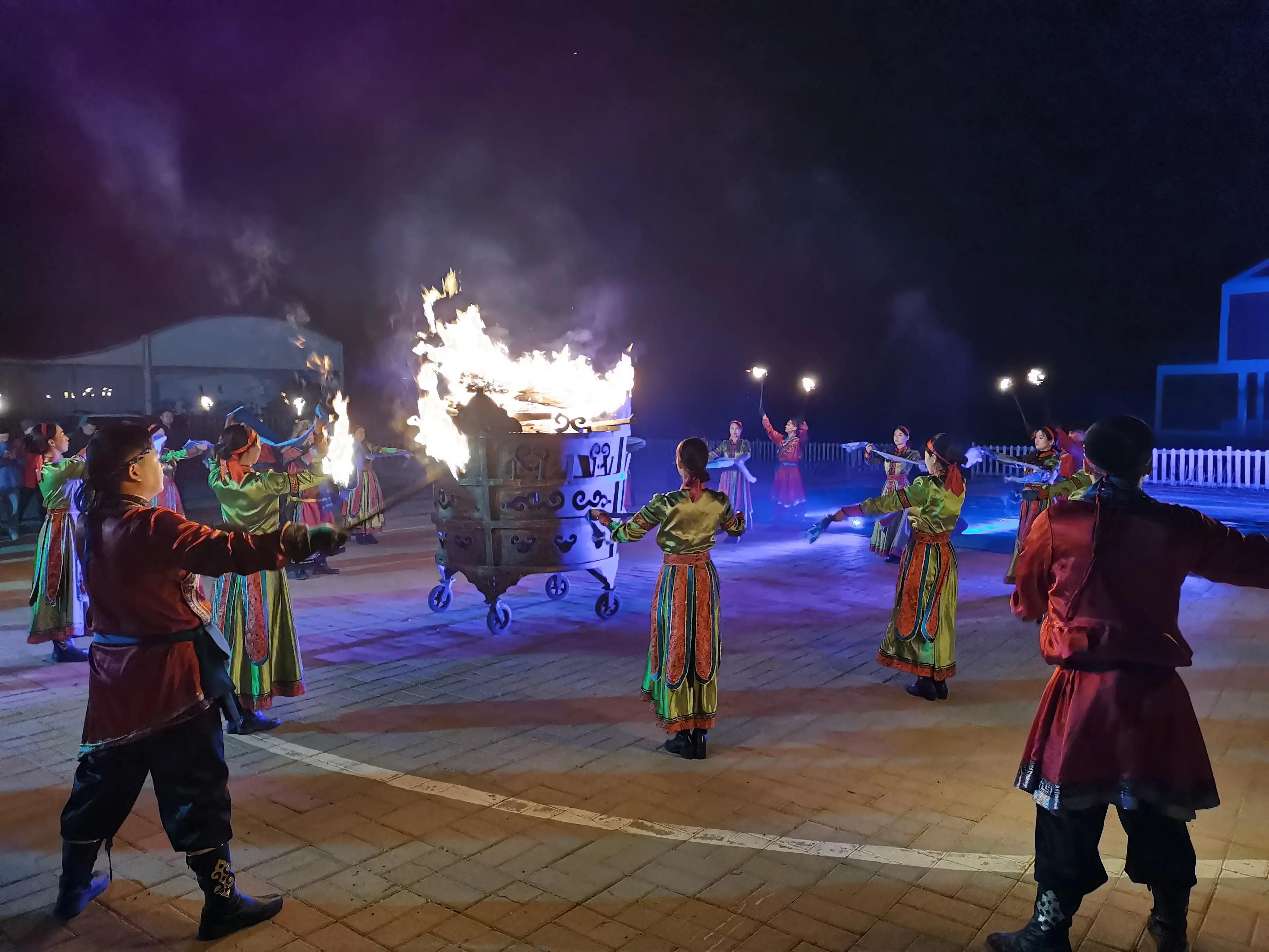 鄂尔多斯市文旅集团与西安重点旅行社深化合作恳谈会隆重召开