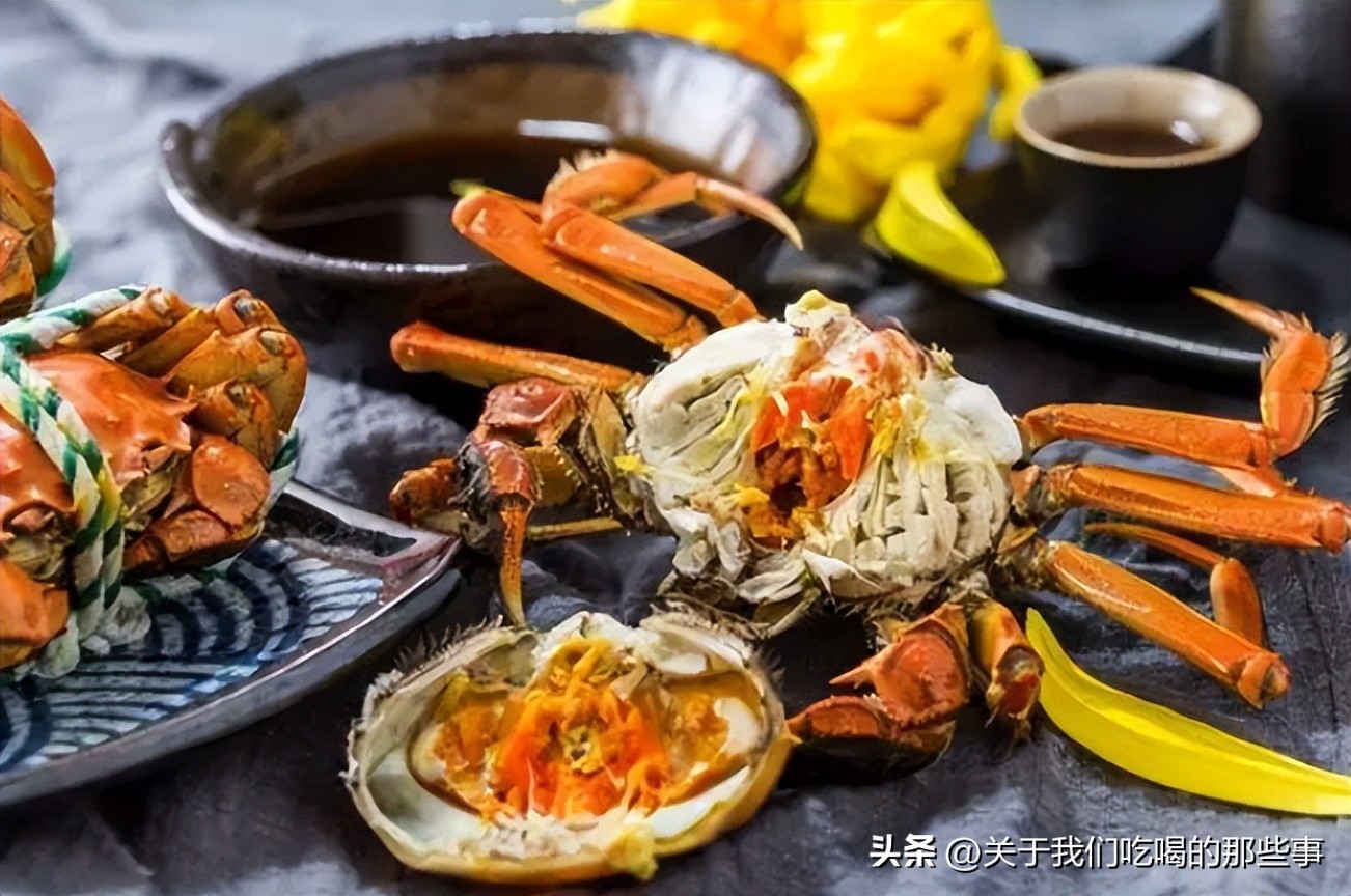 死螃蟹有一点点臭味能不能吃,活螃蟹哪些地方不能吃