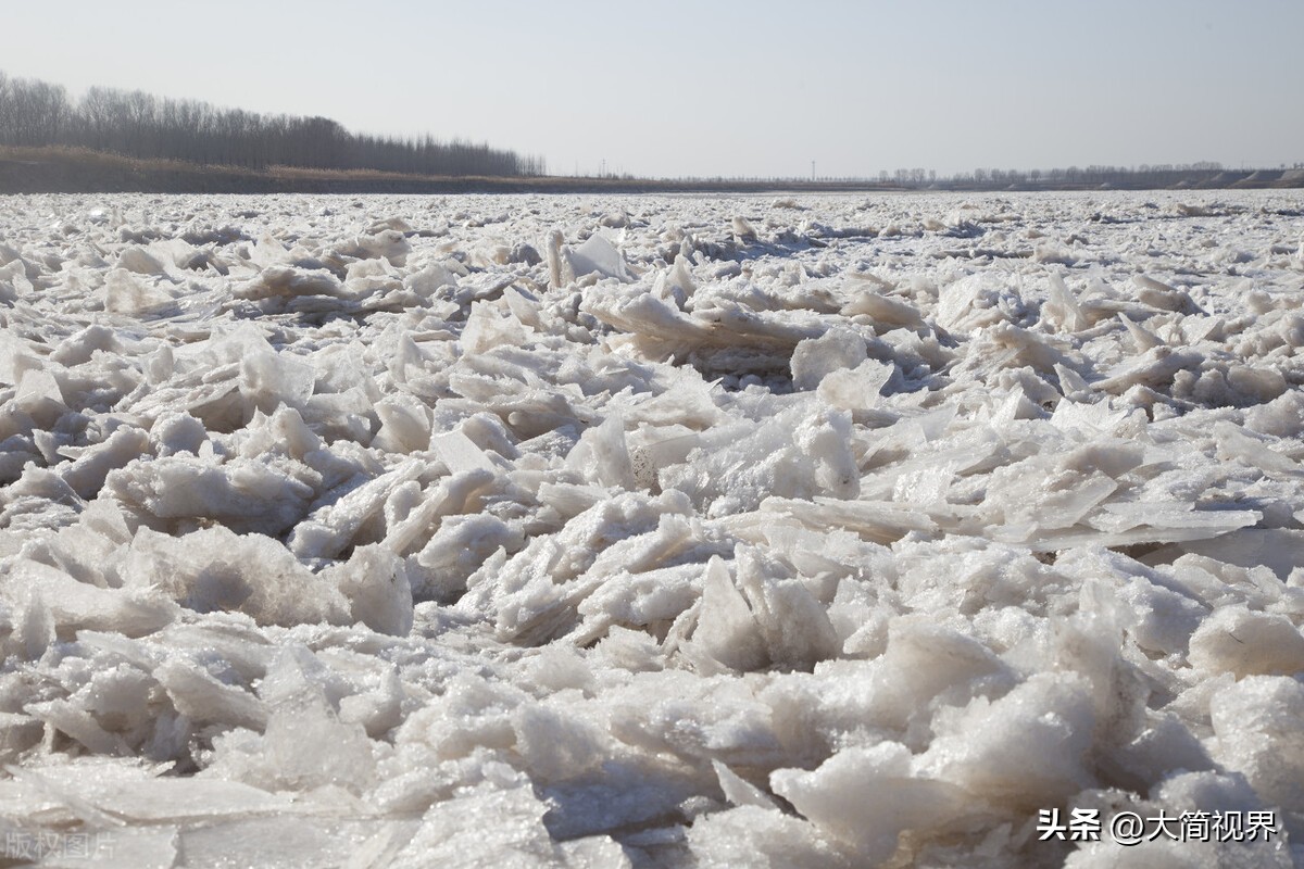 济南的冬天句子赏析,济南的冬天是谁写的