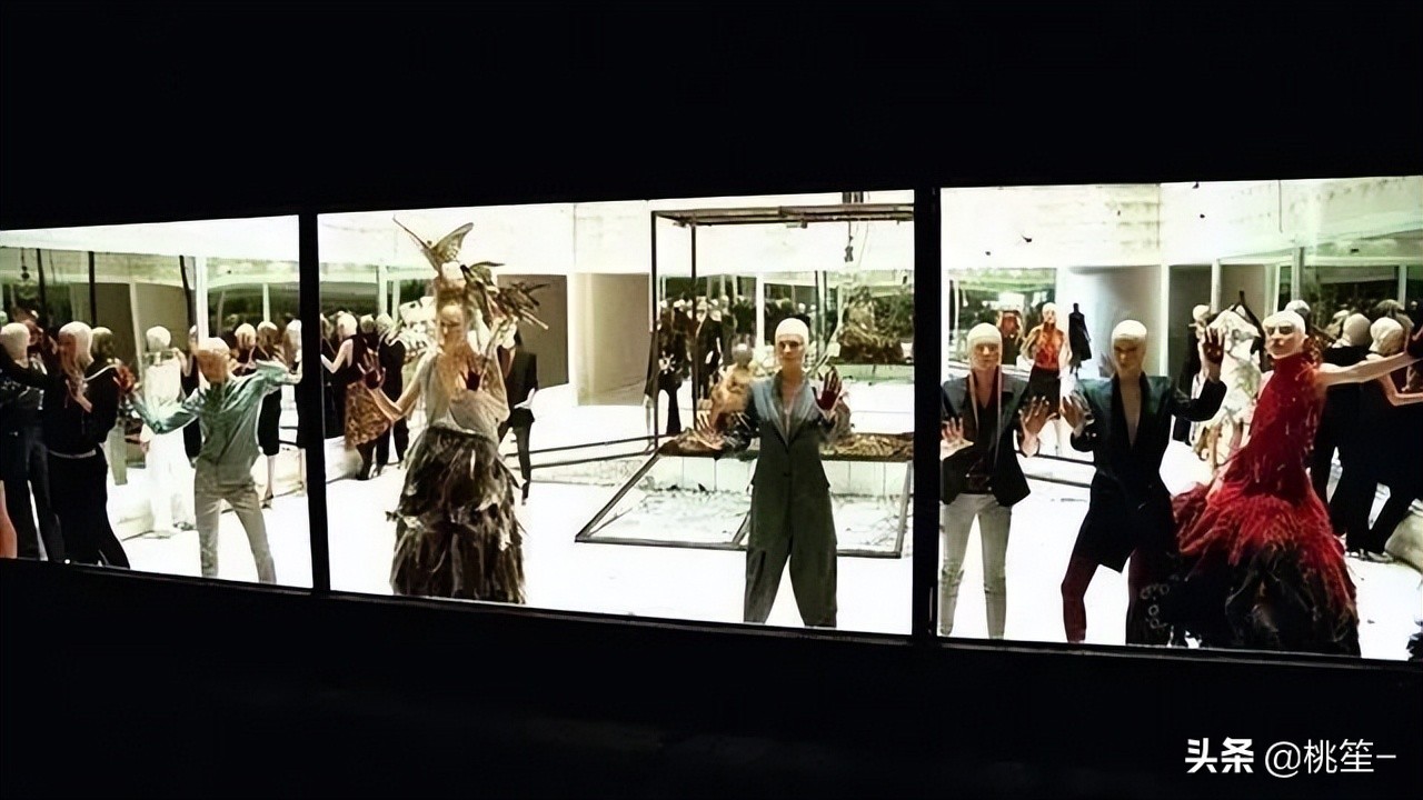 麦昆alexandermcqueen怎么穿,麦昆ALEXANDERMCQUEEN新款套装