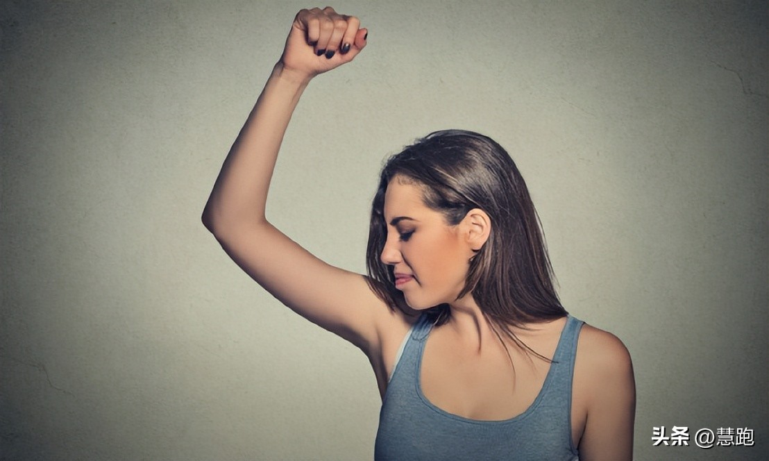 关于出汗的正确说法,出汗多有汗臭的体质怎么调理