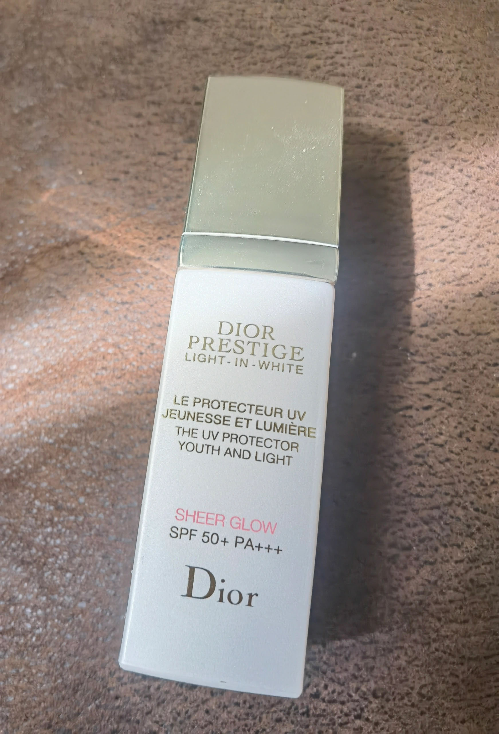 什么牌子的防晒霜平价又好用,什么品牌的防晒霜好用性价比高