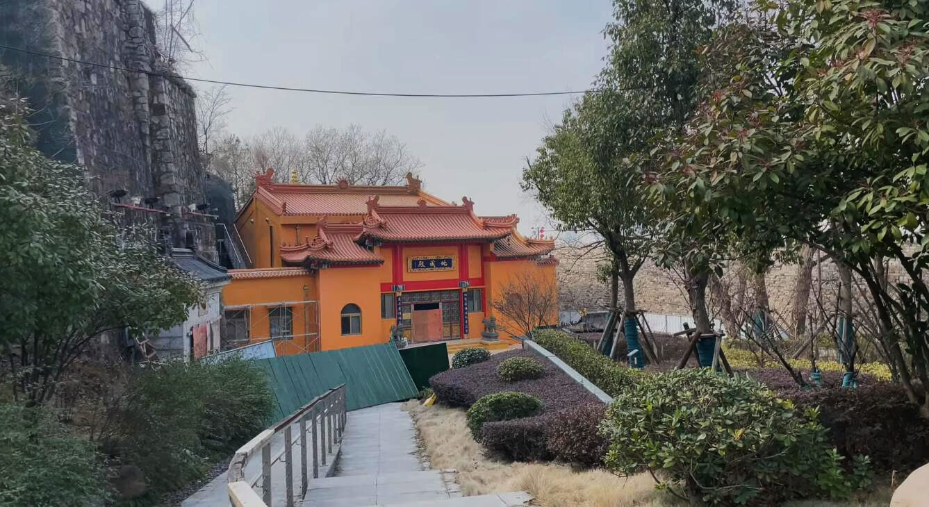 拍电影开公司，玄奘寺传真法师的罪过，不只供奉日本战犯那么简单