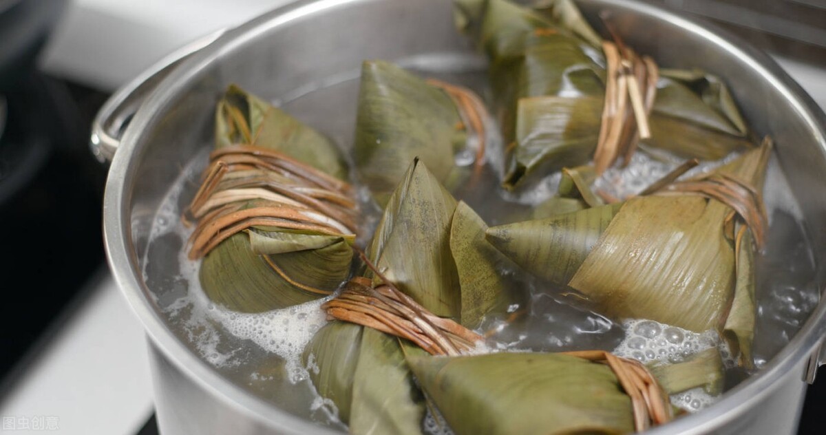 怎么才能让煮好的粽子又软又糯,煮粽子时为何会出现粽子夹生现象