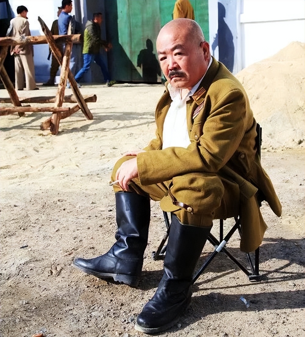 英年早逝的红桥老三，演活了矮脚虎王英