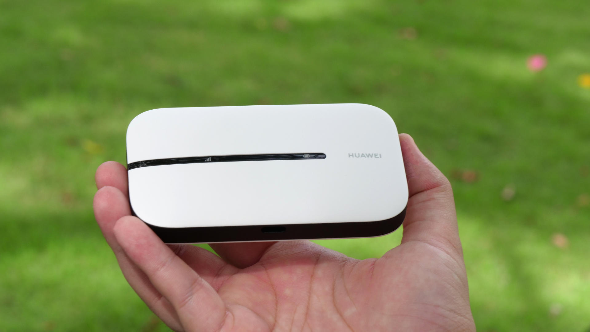 华为新款随行WiFi3如何使用,华为随行wifi3专业评测