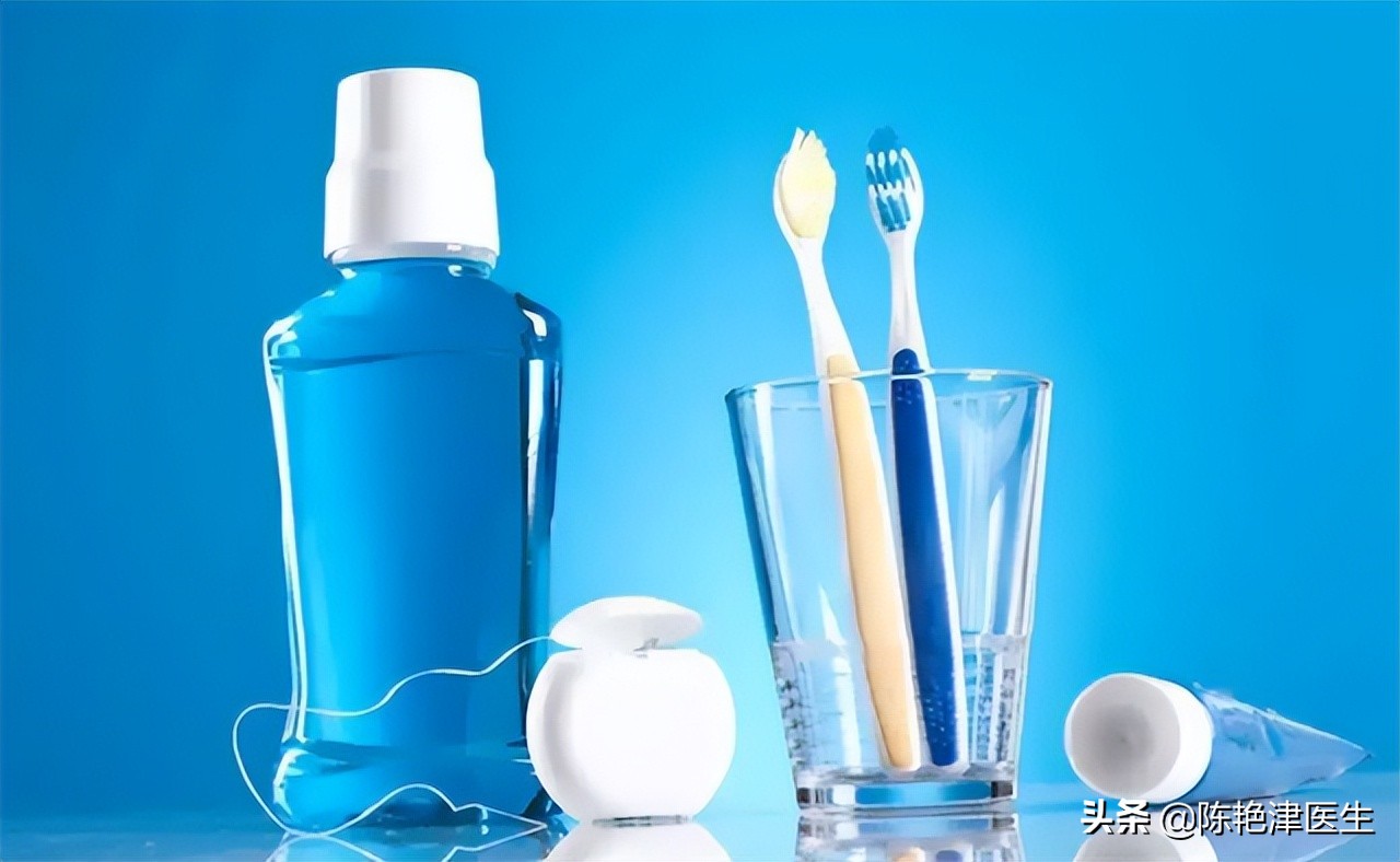 口腔溃疡最快解决法吃维c,为什么口腔溃疡医生要喊补维c