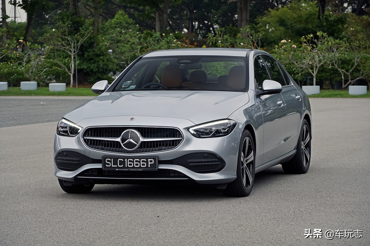 新款奔驰入门级c180,2022款奔驰c180