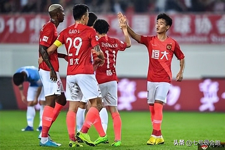 广州恒大没进中超吗,广州恒大全华班