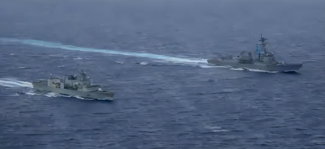 中国海军舰艇警告驱离美舰新闻,中国海军暂停亚丁湾护航