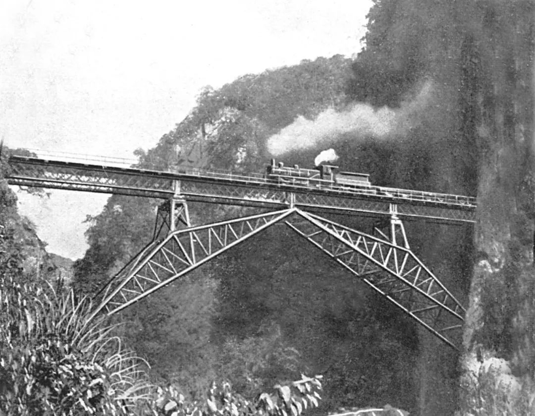 你还记得儿时的昆明,特别的昆明站