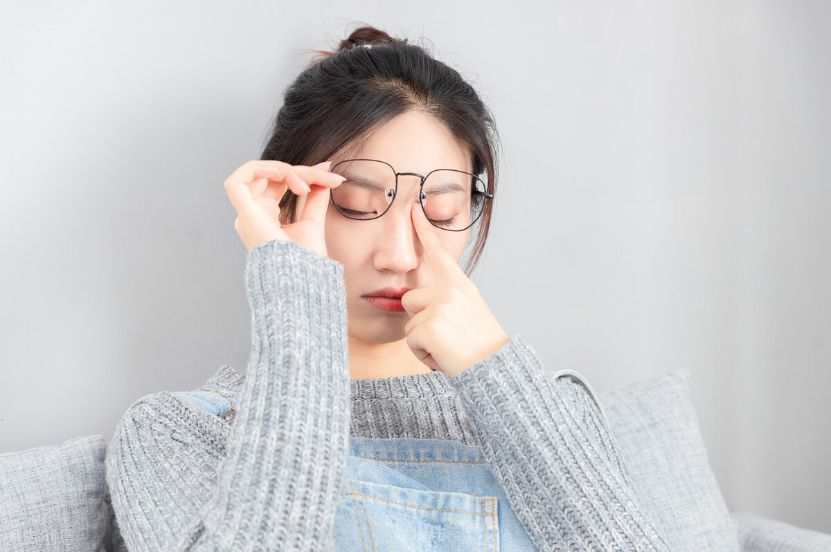 儿童眼镜贵的和便宜的有啥区别,近视眼镜是贵的好还是便宜的好