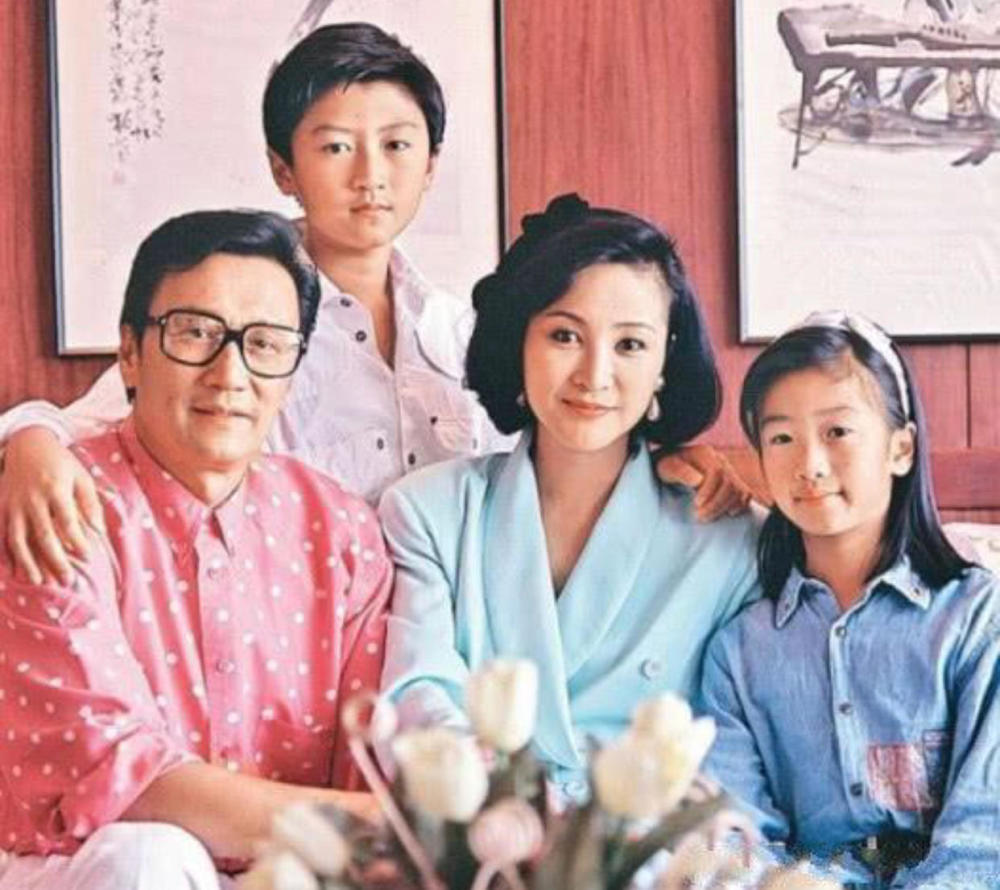 谢霆锋到底是帅还是酷,谢霆锋是真心对王菲吗