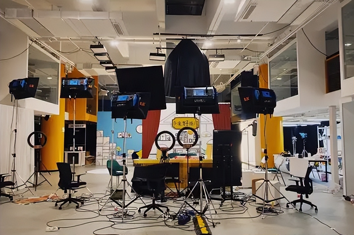 水泥西施被曝光,水泥西施被揭穿后现状如何