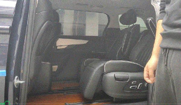 有着“越级能力”的国货MPV，会是你的菜吗？——二手荣威iMAX8