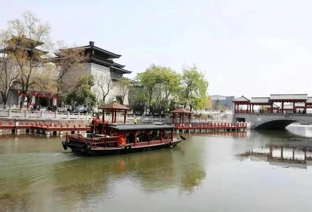 许昌人去外地哪里玩,外地来许昌怎么玩