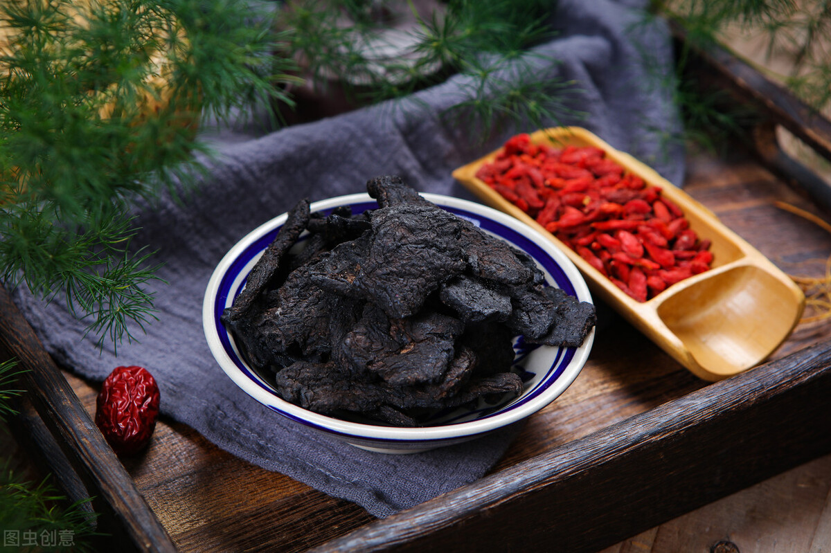 耳鸣耳聋，送你八味药，从心论治，清心熄风