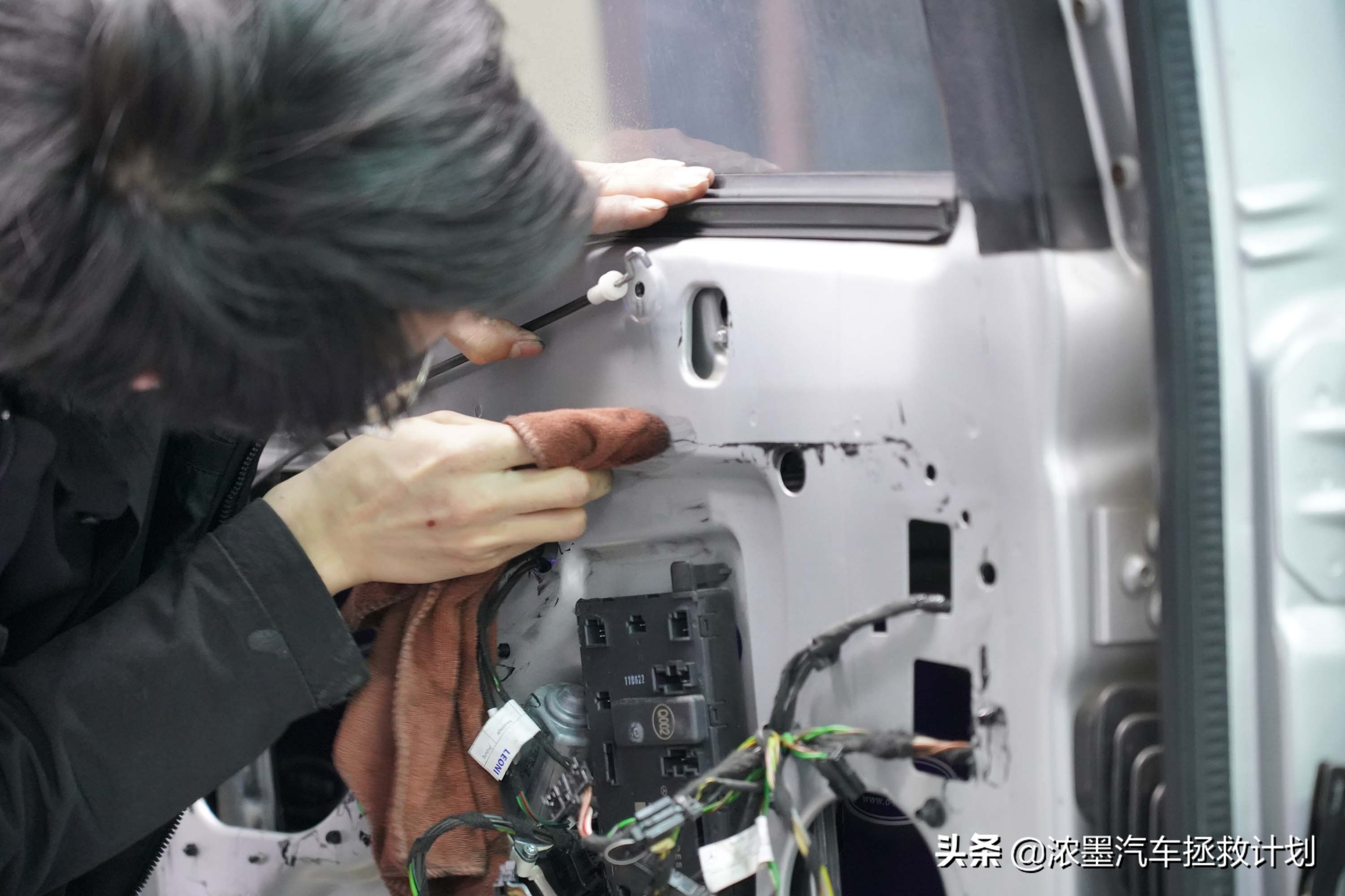 奔驰唯雅诺翻新全过程,奔驰唯雅诺翻新升级价格