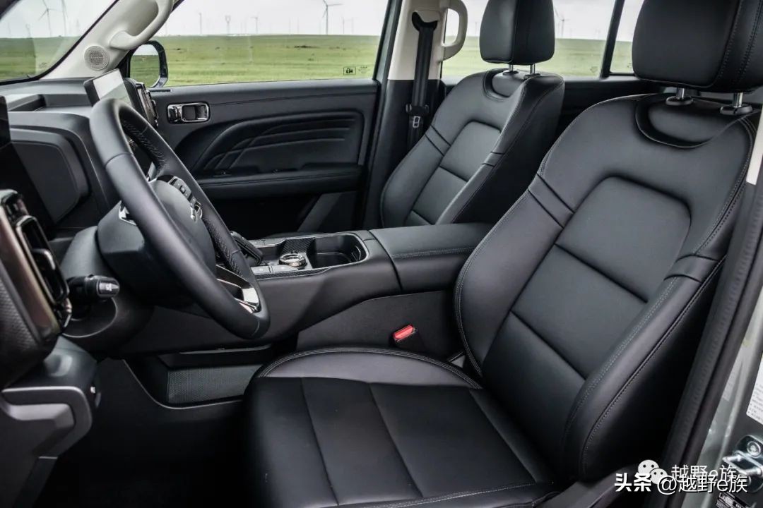 哈弗猛龙高速公路试驾,20万左右新能源硬派越野二手