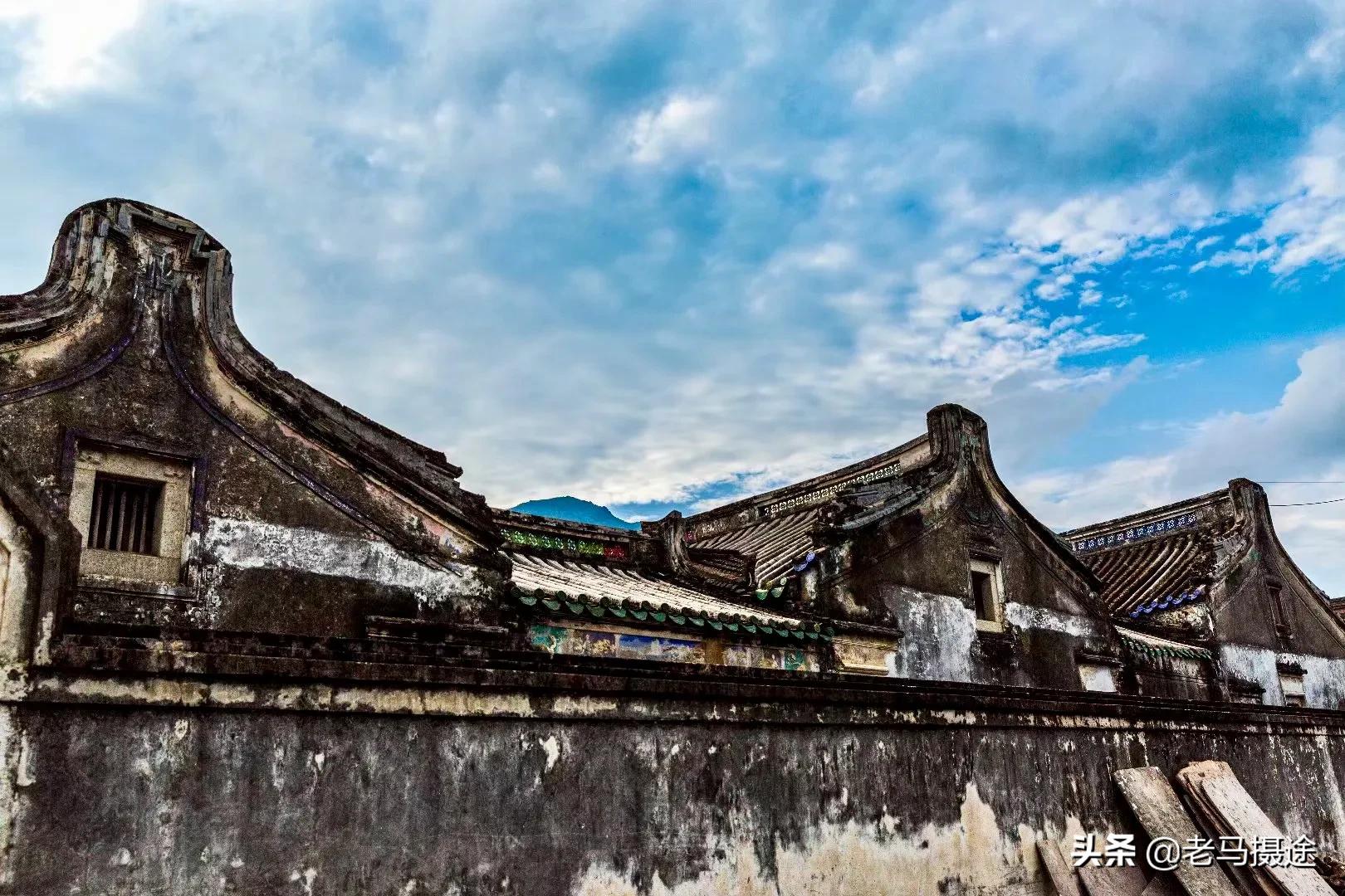 广东潮州凤凰，有一座名气没汕头陈慈簧故居大，但袖珍秀气的大院