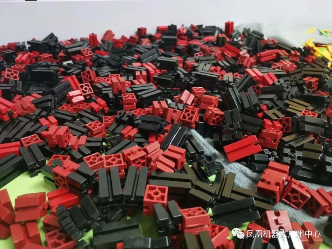 战疫停课不停学直播,抗击疫情停课不停学在家学习