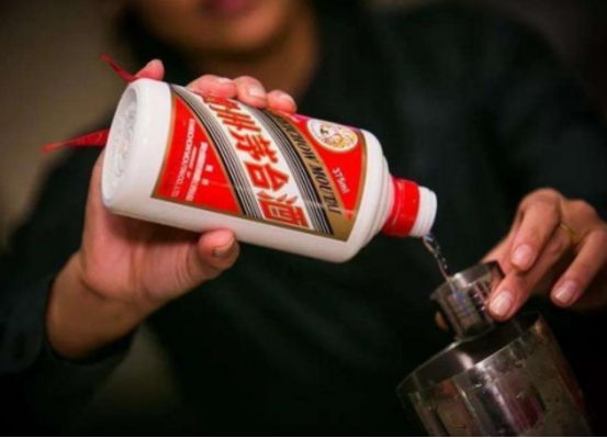 大批英国游客来到中国的目的,大批英国人进入中国旅游