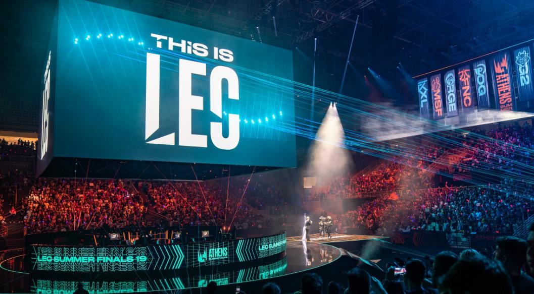 英雄联盟俱乐部经营模式,英雄联盟的俱乐部有哪些