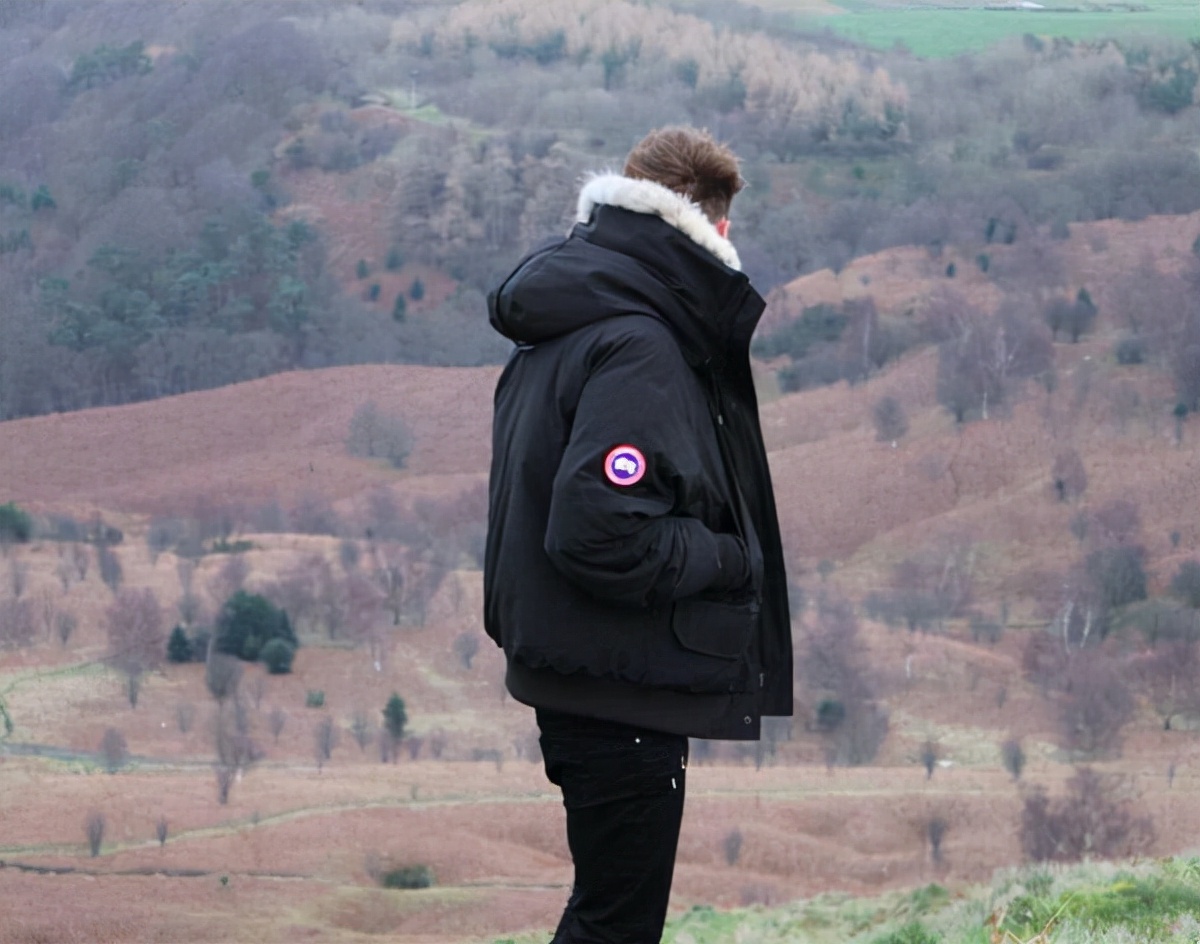 加拿大鹅如今门店最新现状,加拿大鹅在中国的现状