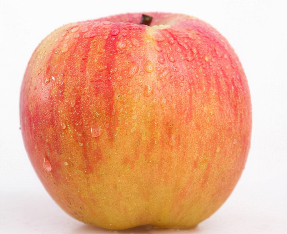 削苹果的时候偷偷许愿图片,完整的苹果皮是不是可以许愿