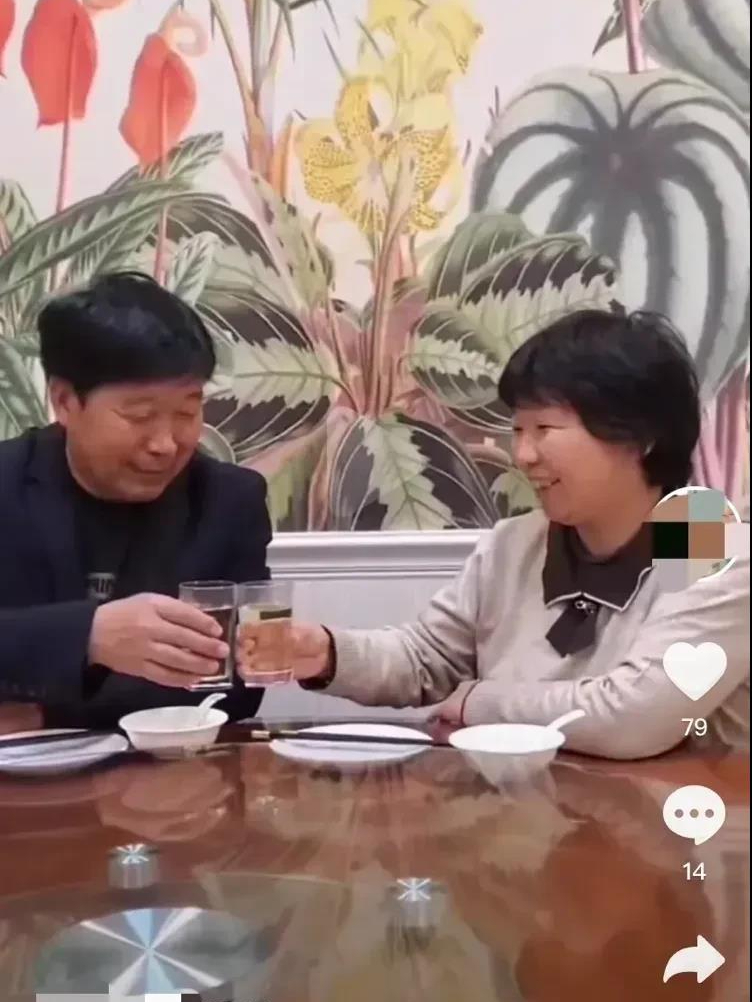 回家：老杜官司缠身，许妈有热粥相迎，孙卓让孙海洋舒心地笑了