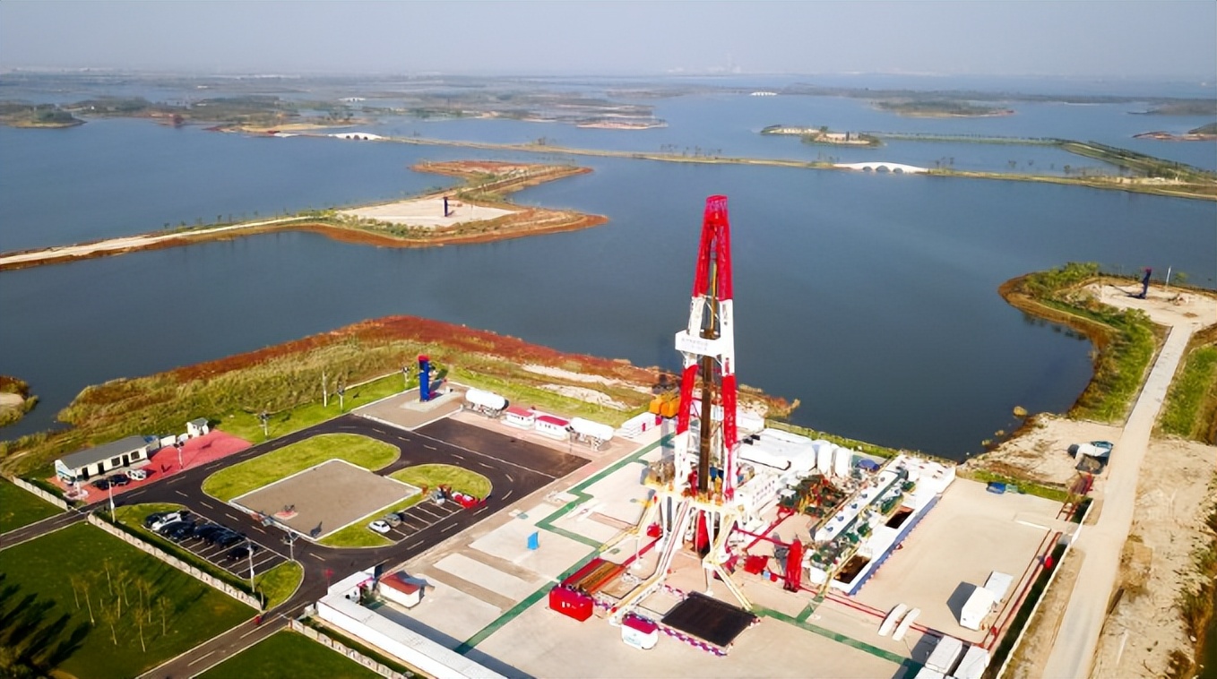 2006年日本企业投资15亿，租下山东1500亩良田，闲置5年杂草丛生