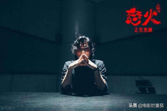 悬崖之上和长津湖哪个好看,长津湖与悬崖之上哪个票房高