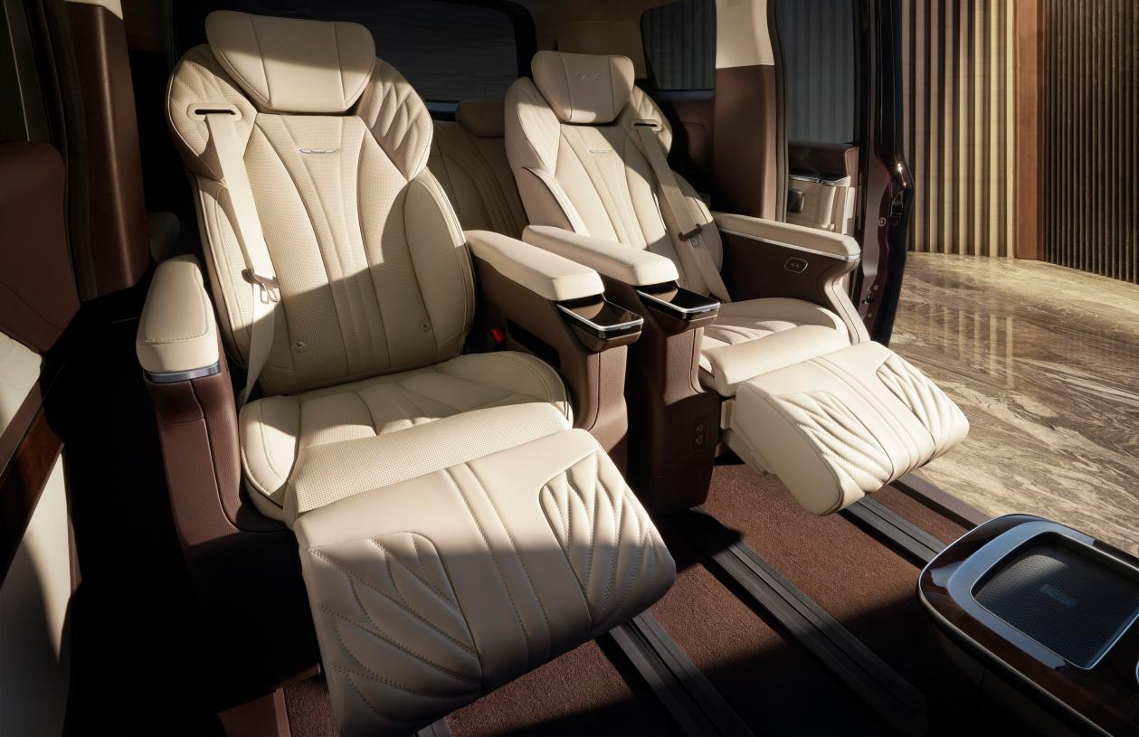 红旗汽车到底有多好,中国人的骄傲一汽红旗